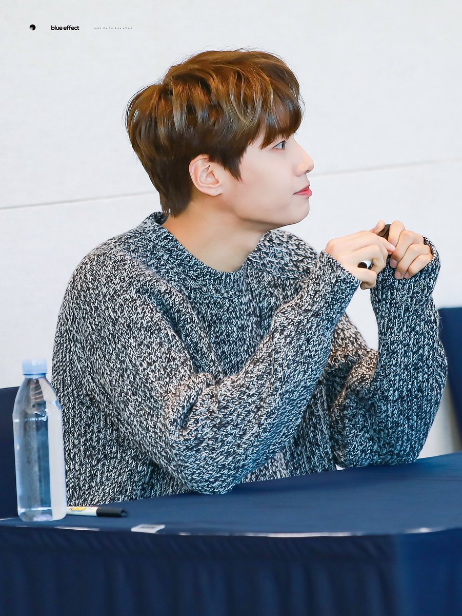 blueeffect_JH's tweet photo. 191130 #이진혁 💙

미남 .... 사랑해 .... 🥺

#진혁 #LEEJINHYUK #李鎭赫 
#イジンヒョク #SOL #I_Like_That 
#블루��펙트 #세상_파란_타격감_지녁 https://t.co/V7WLhBBmZc