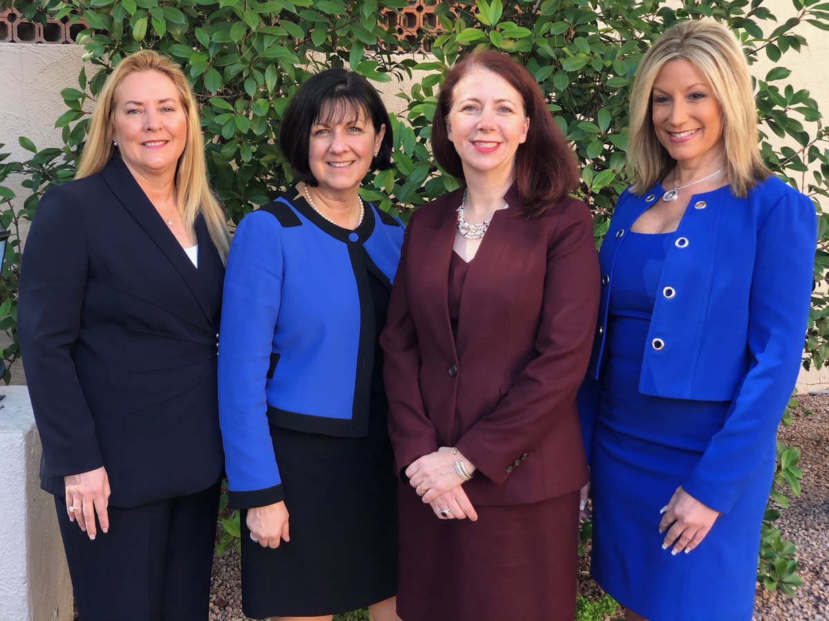 Congrats to the recipients of the DRI Mary Massaron Award for the Advancement of Women in the Legal Profession!

Left to right: Elizabeth F. Lorell (FDCC President), Emily G. Coughlin (DRI President-Elect), Amy Sherry Fischer (IADC President) and Lori V. Berke (ADTA President).