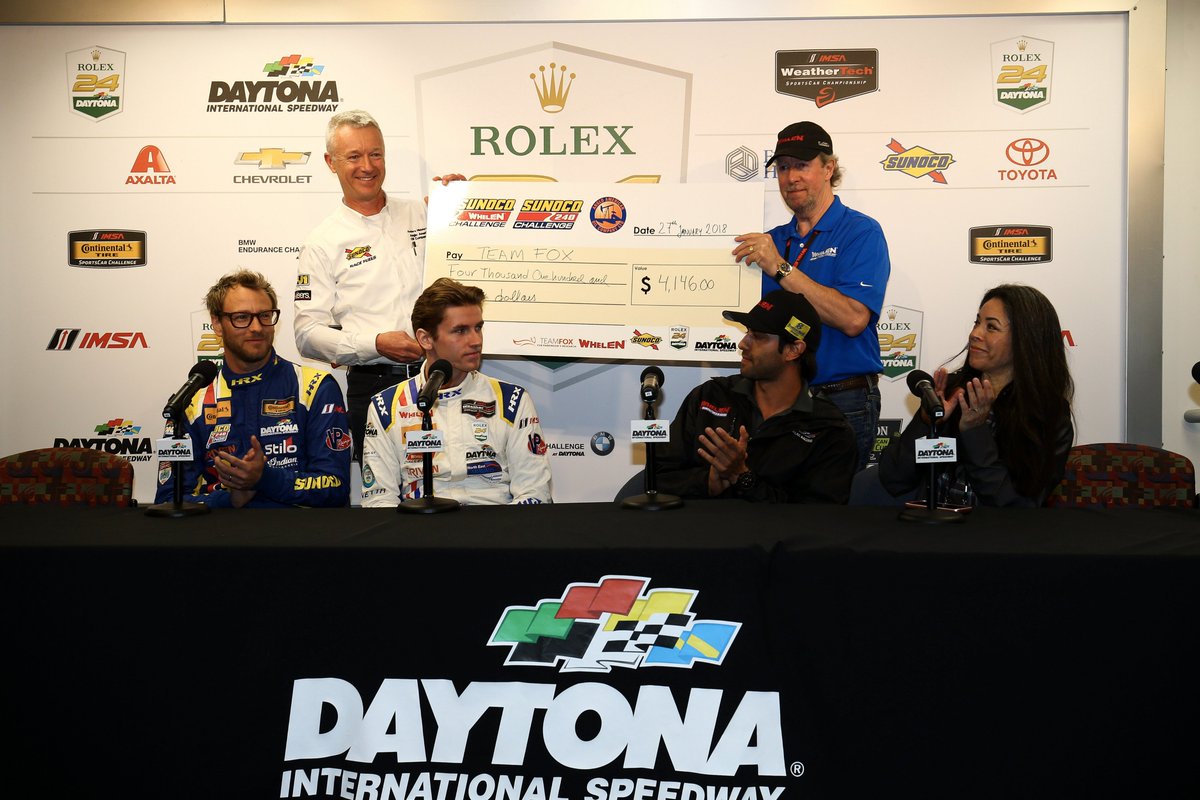 Anglo American Oil Company tweet media