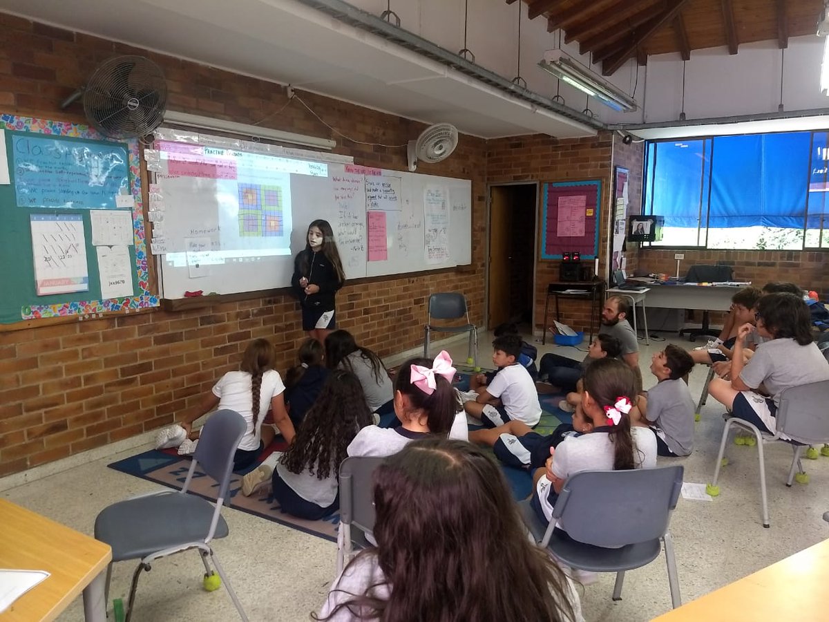 Ms_Fraizer's tweet photo. Low floor, high ceiling tasks are so effective for #math! They provide opportunities for growth at *any* level for *all* students! Love your team's activities, @joboaler

Thank you, @andrewtmcneely for inviting me to your classroom to engage with these little mathematicians! https://t.co/ZGCJ5b8rqK