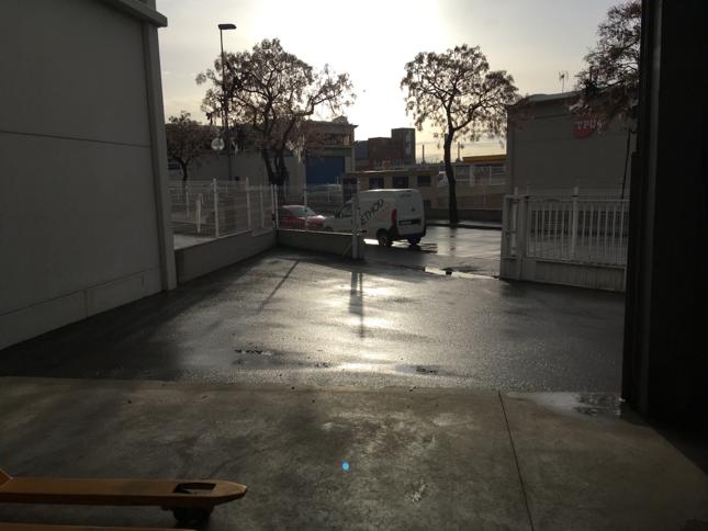 Josevfs's tweet photo. After Spain was hit on the beginning of this week by #StormGloria, yesterday sun raised while I was in Tarragona checking how well it's working our Exchange Point OCT1. #Operations #Logistics #Delivery #Amazon #partner #customer #obsession https://t.co/FnOfMO3XNh