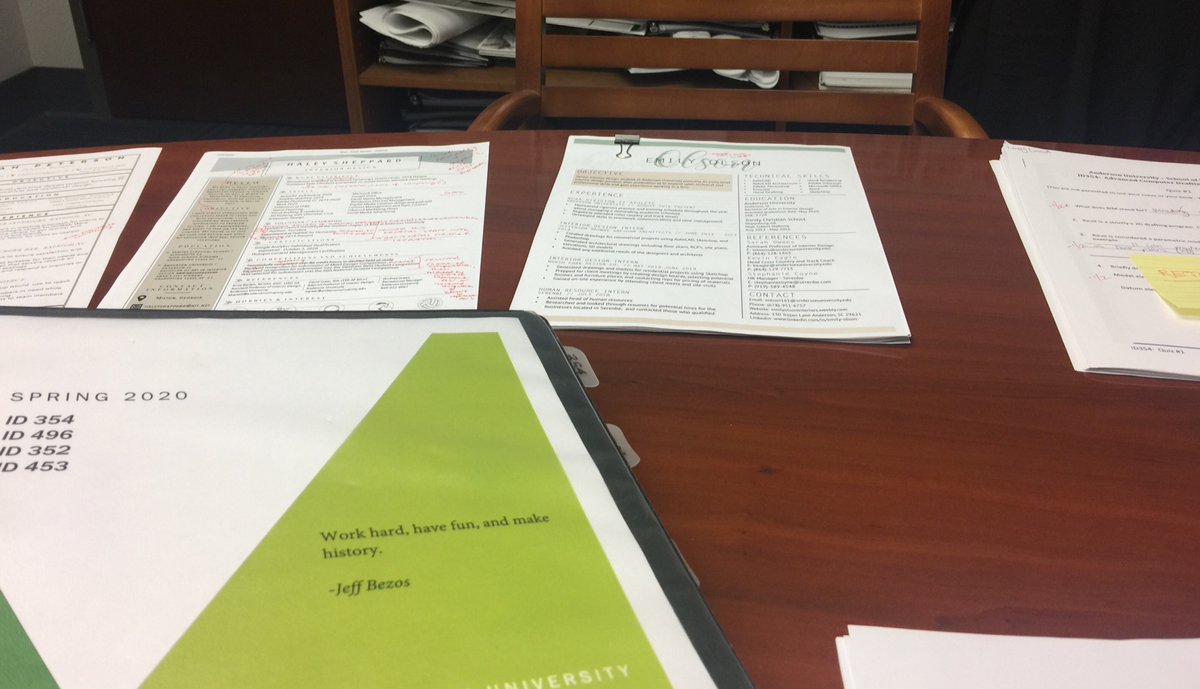 BartelsErica's tweet photo. From Revit to Resumes, I love giving students feedback. #workhardhavefunmakehistory https://t.co/CfqE8r0zvr