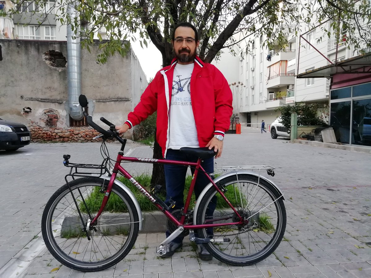 antbisder's tweet photo. Derneğimize bisiklet eğitimlerimizde kullanmamız için bir bisiklet hediye eden sayın Erdinç Önol'a desteklerinden dolayı teşekkürlerimizi sunuyoruz.
@erdncnl @antbisder #antalyabisikletderneği #bisikleteğitimi #bisikleteğitimiantalya #bike #bicycle #cycling #bicycletraining https://t.co/hX5o4t8o1w