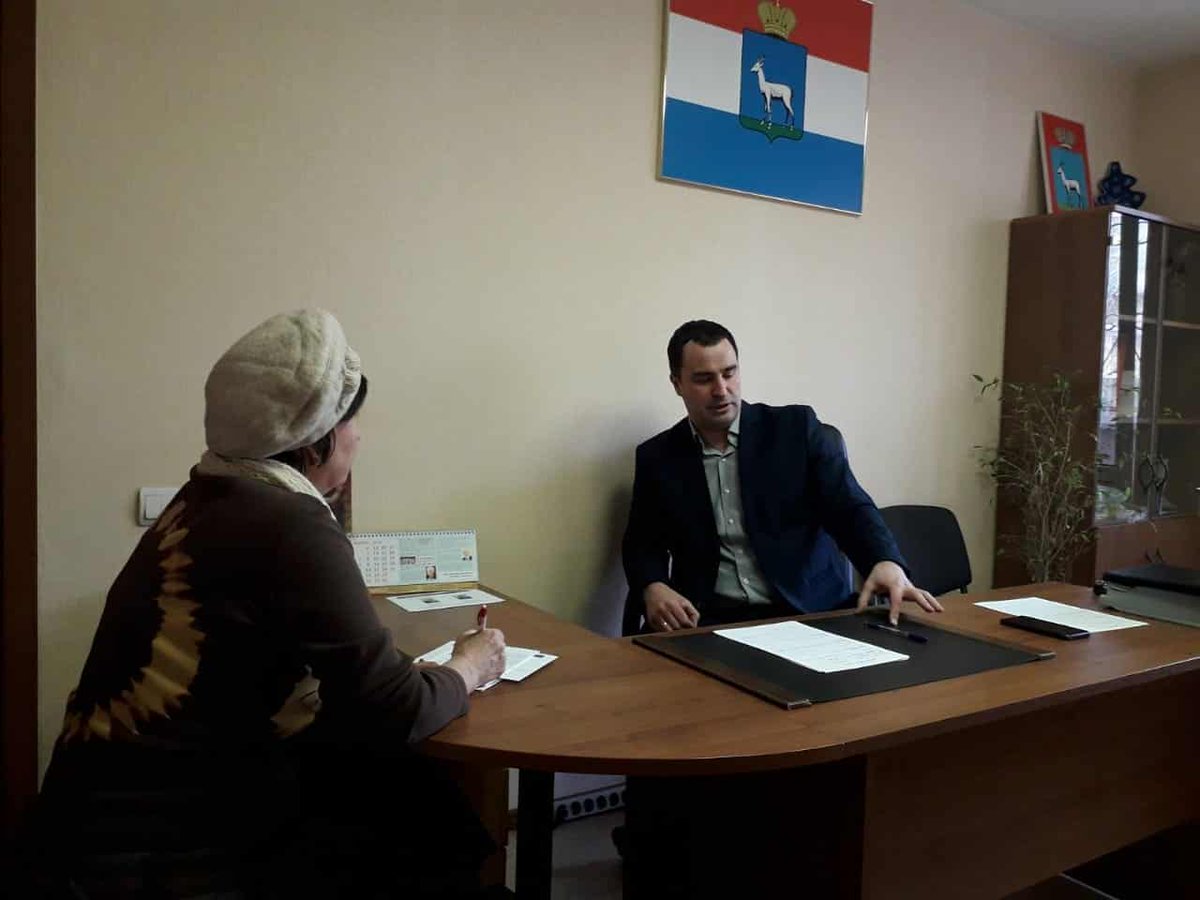 Проект по оказанию бесплатной юридической помощи продолжает свою работу! Сегодня было проведено еще 7 консультаций практически по всем отраслям права. Также гражданам объяснили порядок действий и помогли с необходимыми документами разных уровней сложности.