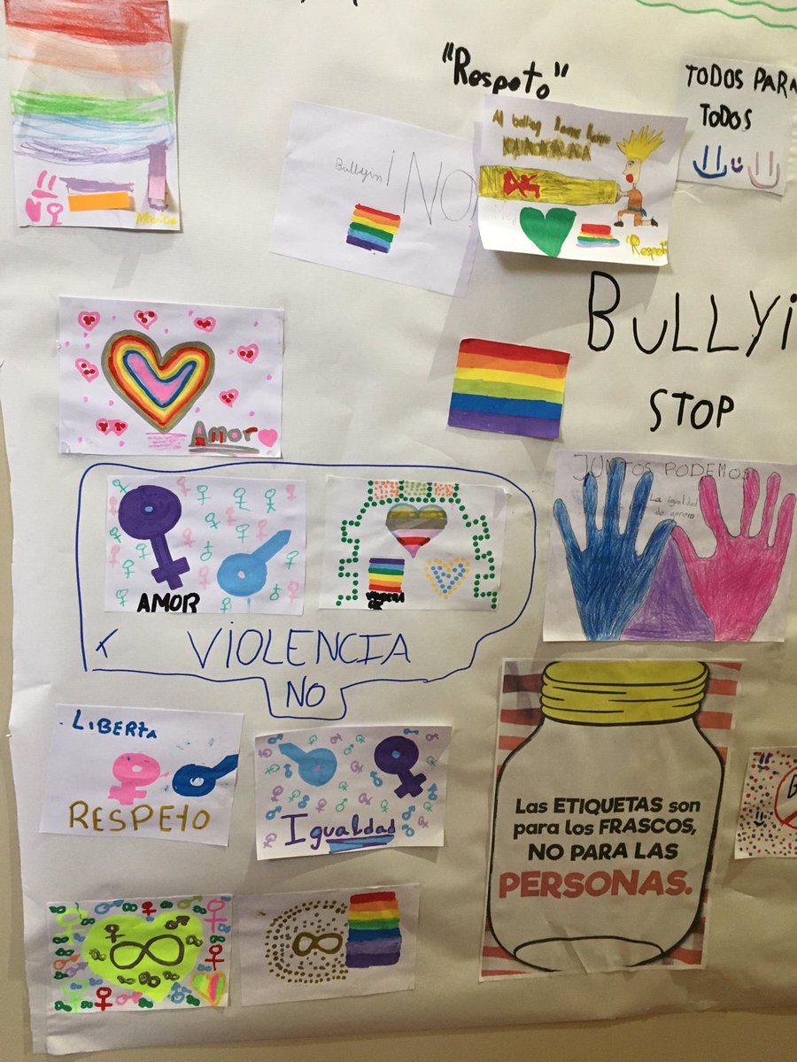 PJConesa's tweet photo. Hoy hemos acabado ya con la 5ª sesión del proyecto @GenderEqualityM del #GITE. @pazprendes 

Una auténtica maravilla que representa una vez más la necesidad de introducir estos contenidos en las aulas. La escuela debe ser un eje de transformación social y bienestar para todxs.❤️ https://t.co/6mGMQjLcKS