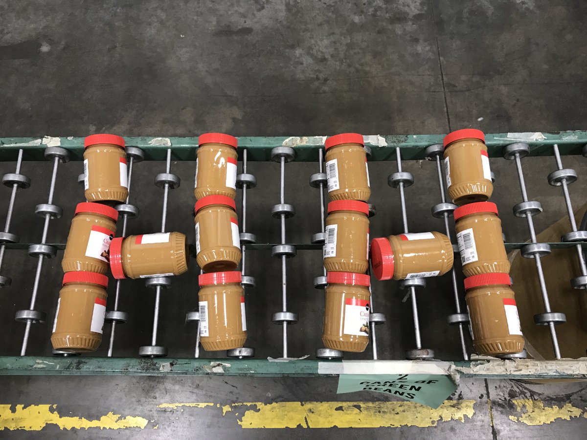HarvestHopeFB's tweet photo. It's not a secret that we love peanut butter here! Today is #NationalPeanutButterDay and we would love for you to hold a peanut butter food drive to help us fight hunger. Sign up today here: https://t.co/IVoijDP9fz. #FoodDriveFriday https://t.co/DrwKnIYMSl