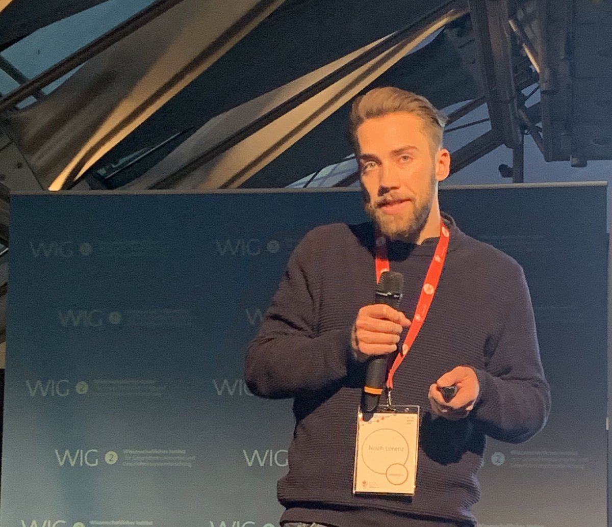 healthcare_de's tweet photo. #HIHC2020 Konferenz, @SpinLabLeipzig Pitch #Startup 4: @mementor_sleep = evidenzbasiertes online #Schlaftraining mit Personalisierung über einen virtuellen Trainer -> für mehr und erholsameren Schlaf https://t.co/nT1SFC5jFW