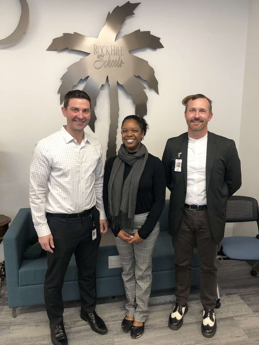 rhschoolshr's tweet photo. Please welcome Mrs. Moses to the @RockHillSchools team for the 2020-2021 school year! #earlycontract #OneTeamOneMissionOneRockHill https://t.co/17ec9s8YHy