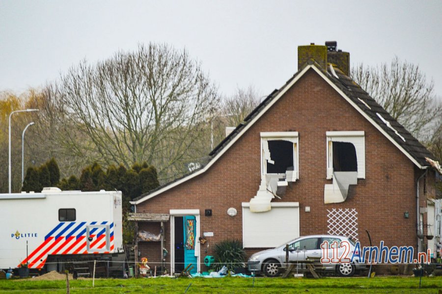 Politie doet onderzoek na woningbrand met drie doden in #Duiven. 112Arnhem.