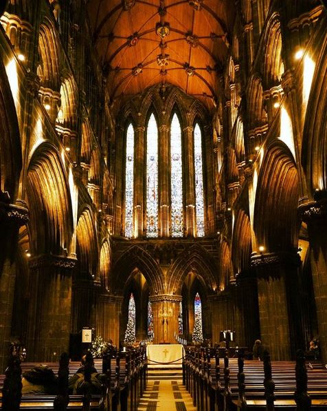 beautiful internal shot of Glasgow Cathedral