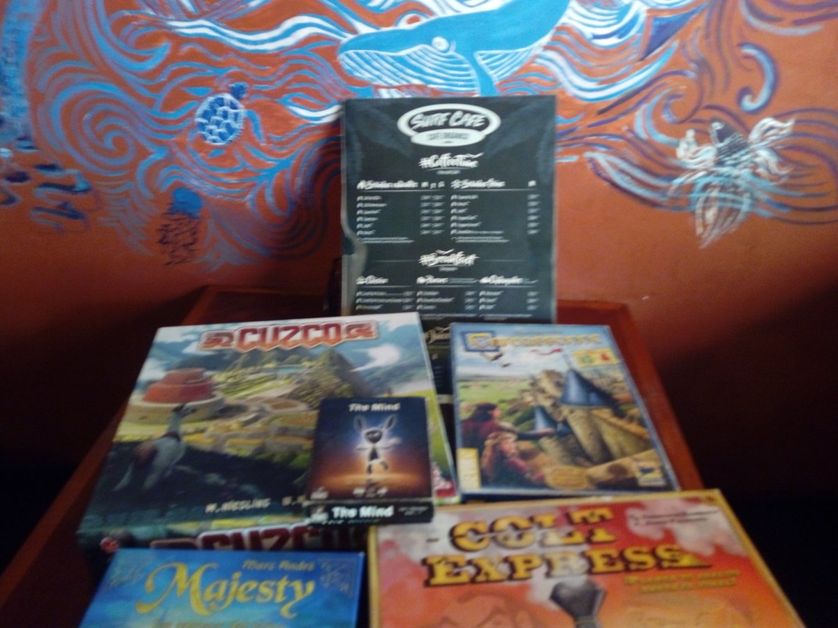Meeplescaribe's tweet photo. Ya estamos en #SurfCafe Cancún ¡Los esperamos! #juegosdemesa #boardgames https://t.co/NsC4rAr1fy