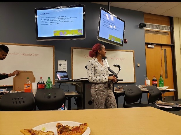 CMUNSBE's tweet photo. Thank you to Dr. Brittany Allison from the Undergraduate Research Office for hosting our GBM on Undergraduate Research. We also greatly appreciated the Post Doctoral Fellows and Faculty members who discussed their…

📸 https://t.co/FM4grYKSY1 via https://t.co/BvxjefDXNg https://t.co/8RZA2g7CqU