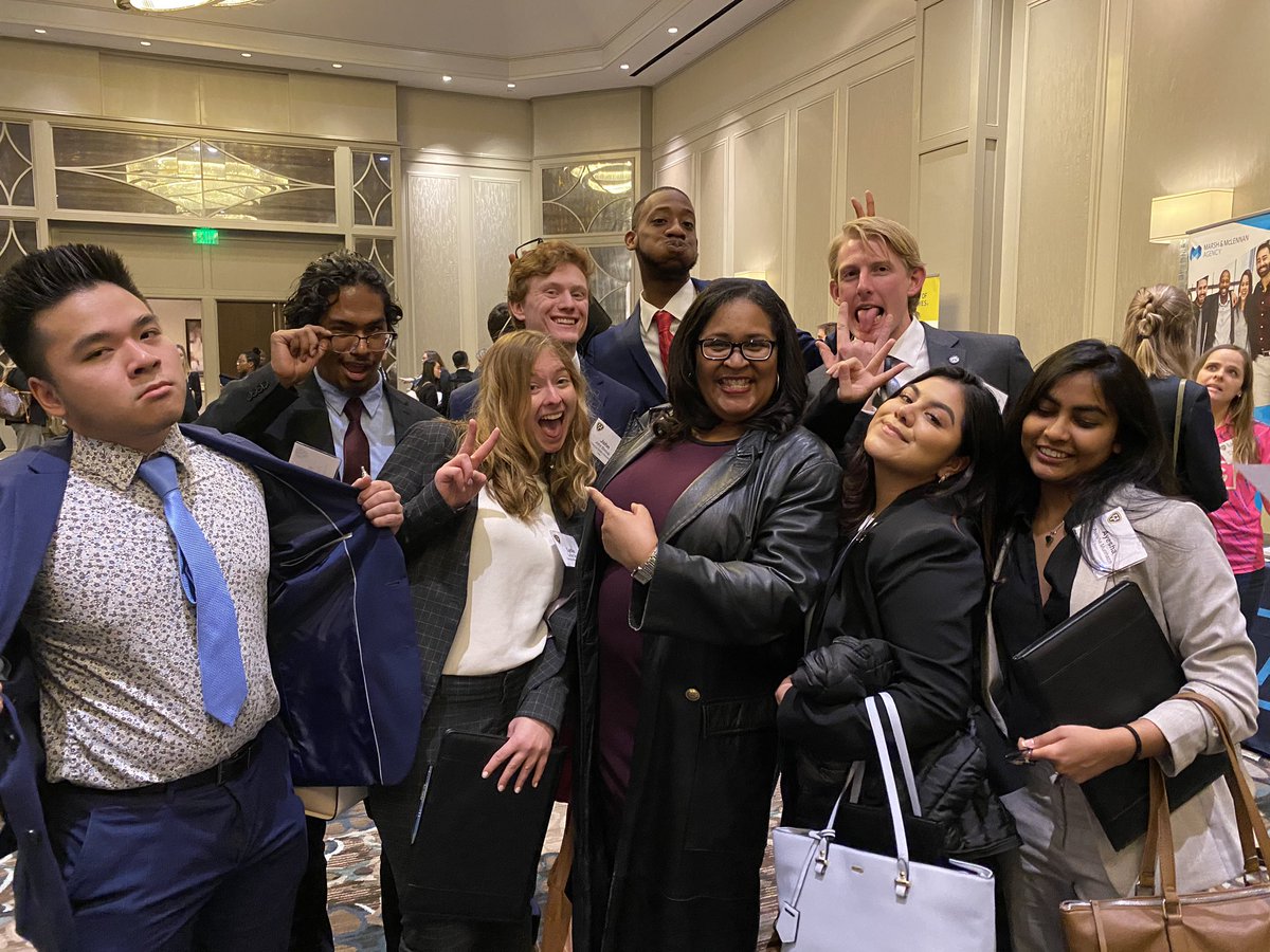 GammaIotaSigma's tweet photo. Day 1 of #GISRegional2020 has been a huge success! Big thank you to our #SustainingPartners, generous sponsors, and incredible speakers for making this happen and supporting the #FutureofTalent!
#GammaIS #TalentPipeline #ExposureMatters @GammaSaid https://t.co/AWQEkPjjVW