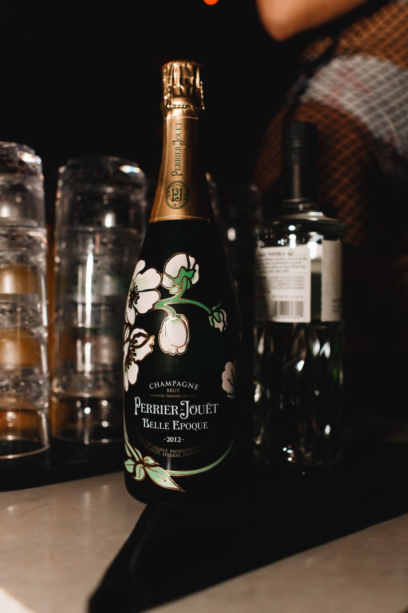 Poppy__LA's tweet photo. Last night with @torylanez. | Night one of Grammy Week was one to remember. Shoutout to everyone who came out and get ready for round two tonight. @perrierjouet.  #Poppy https://t.co/P7AOlE1AR0