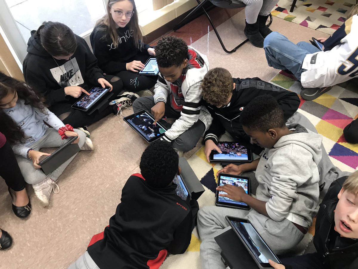 The MLK Nearpod with VR was a hit this morning! In the afternoon these 3rd graders loved exploring the new logic and critical thinking activities.