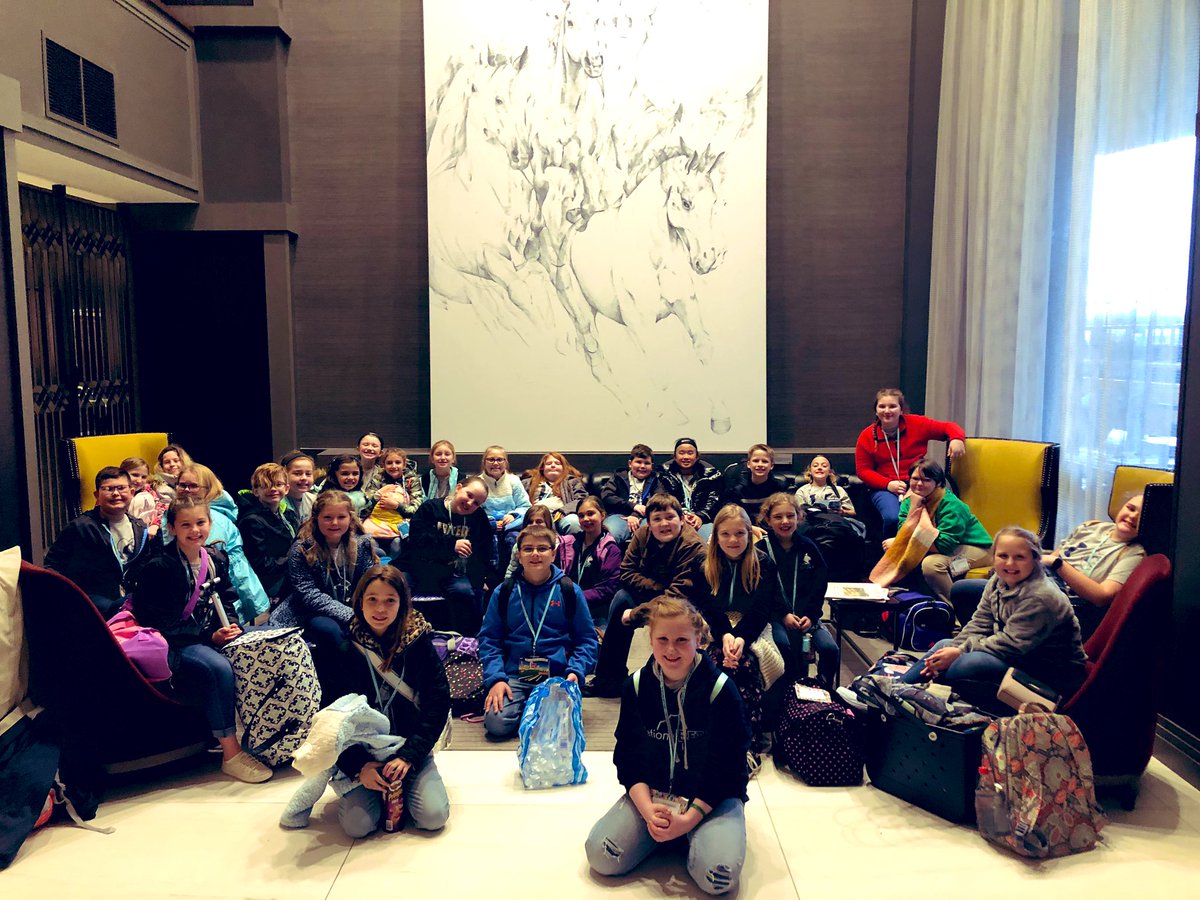 AbbyBrowningS's tweet photo. New experiences. ✔️ Working together. ✔️Sharing our passions. ✔️Connecting with others. ✔️ Making memories. ✔️ Supporting each other. ✔️ It was definitely a successful Beta Convention for these FH Huskies! 💛🖤 https://t.co/1FYIOMjZ9J