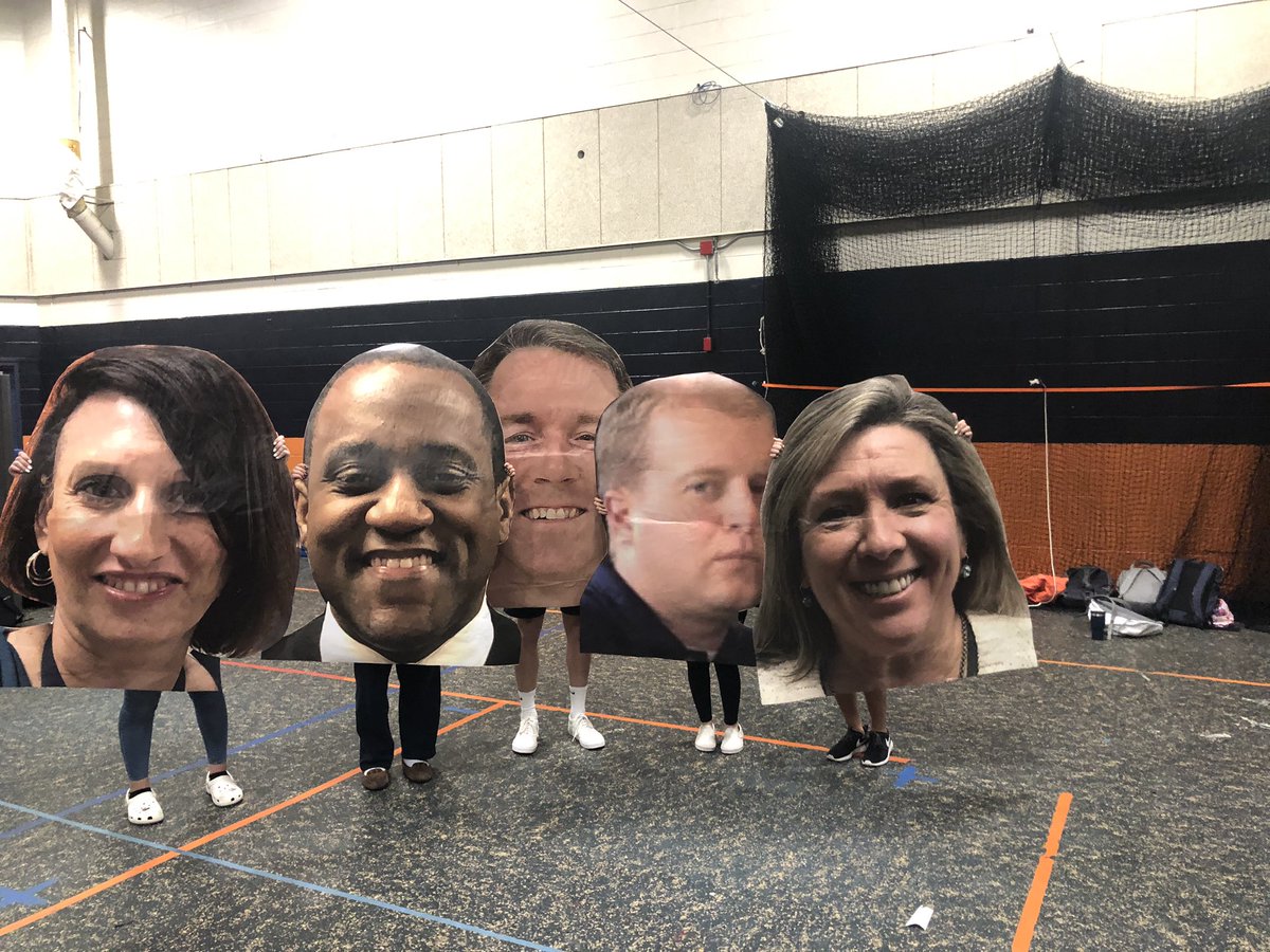 ms_andreamarra's tweet photo. Pep Rally Day to honor the World’s Greatest Admin Team!! #benorth https://t.co/Q0jOKQrgK5