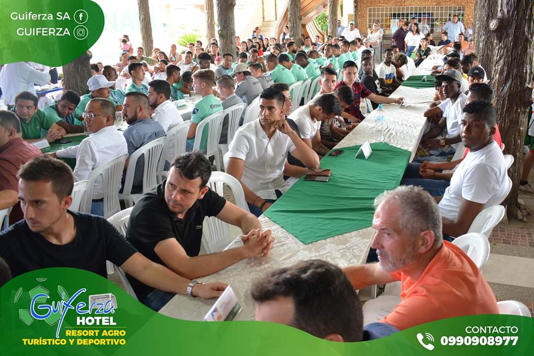 RESORT AGRO-TURÍSTICO Y DEPORTIVO GUIFERZA...💚

La #PrefecturaDeManabí y #LeonardoOrlando, rindió justo homenaje a los equipos de fútbol de #Manabí, Liga Deportiva Universitaria de Portoviejo y DELFÍN SPORTING CLUB
¡Felicitaciones!