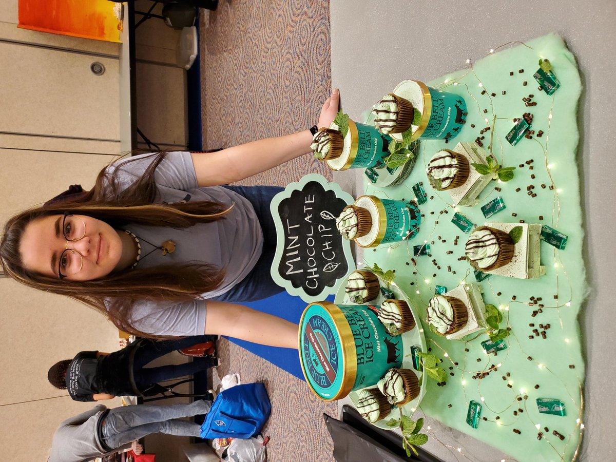 mrsekenjura's tweet photo. Today we participated in the District Cupcake Battle. Although we did not place, I am so proud of these two ladies for being so dedicated and working hard. #bridgelandbest #cupcakebattle https://t.co/v3uFatvZPg