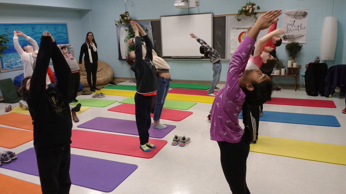 SteveRogersWind's tweet photo. We learned some excellent strategies for relieving stress using yoga and breathing exercises in the Zen Zone! https://t.co/xp9Bp3tGgp