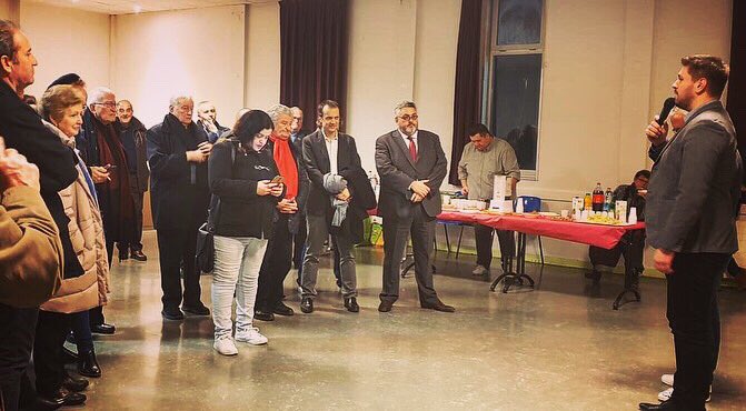 anthonyleroy63's tweet photo. ✊🏼🌹Soirée des #vœux au nom de la fédération #socialiste du Puy-de-Dôme et de l’#UDESR63 que je préside. 

✅Une année qui s’ouvre avec des enjeux #électoraux qui doivent préparer une nouvelle page de notre famille #politique ! 

@PS_63 @udesr63 https://t.co/nA47g8mIKo