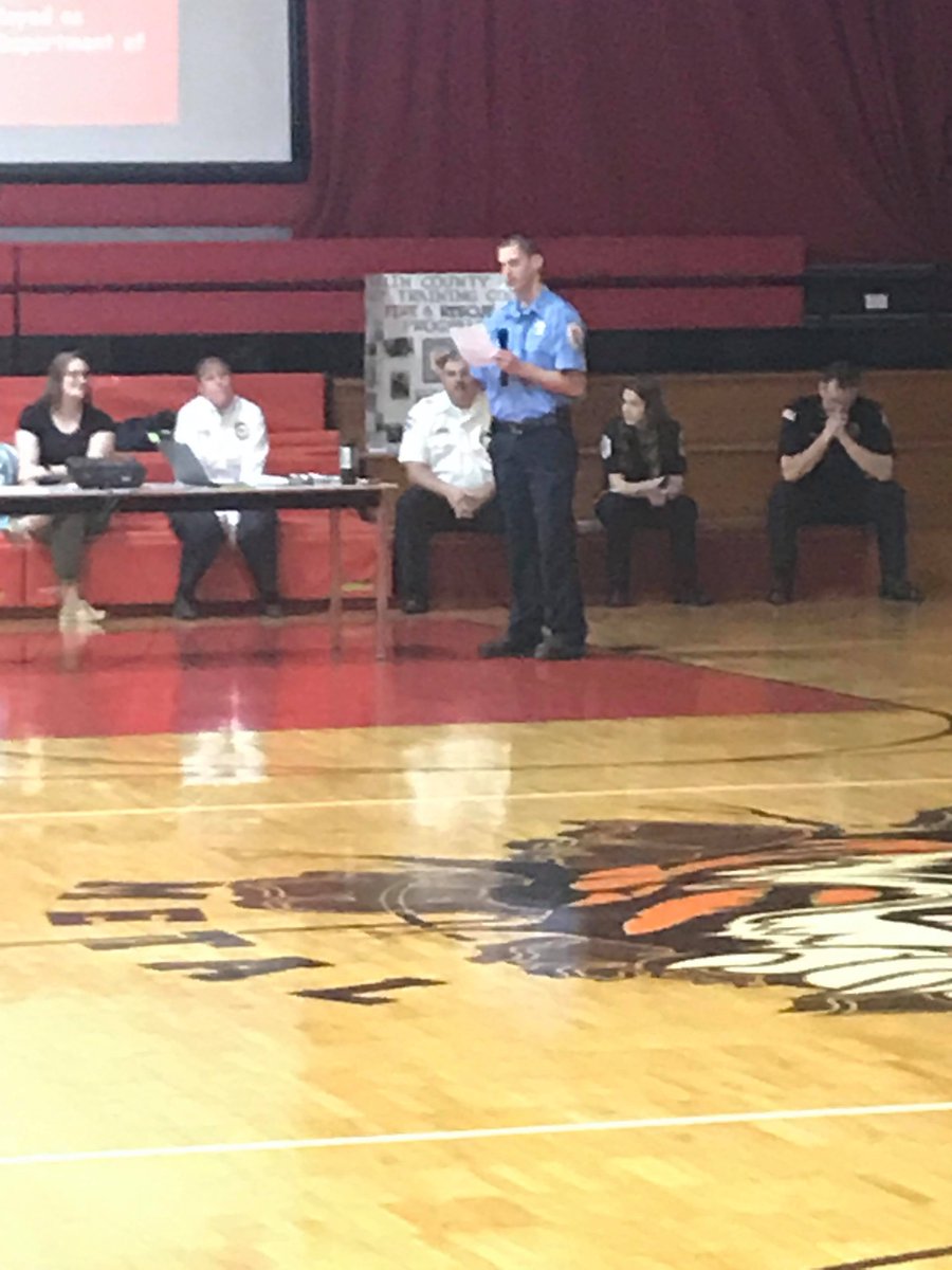 FMTigers's tweet photo. Thank you to the First Responders who presented the Explorer Program this morning to high school students! https://t.co/sVGtOvB9Ec