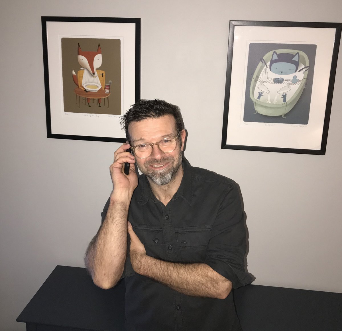 cooperillo's tweet photo. On the 'Phone With No Home' to the lovely #joanitamusisi on Radio @bbcyork's @joncowap show today. Hear again at https://t.co/zMRhCHR0S5
Thanks to Clara from @cosycottagesoap for passing on the phone. Tune in on Monday to hear who I'm handing the diminutive Nokia on to... #PWNH https://t.co/pQIUKA4GOr