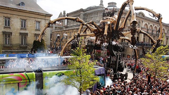 siemenssoftware's tweet photo. .@lamachinefr combines French street theatre and science to architect unusual objects for public performance using #Simcenter and #Femap. Check out the beauty of their designs and learn how they saved time and improved #safety. #Siemenspartners @SIGMEO 
https://t.co/pJqN7FzS7v https://t.co/Q2exTofZbp