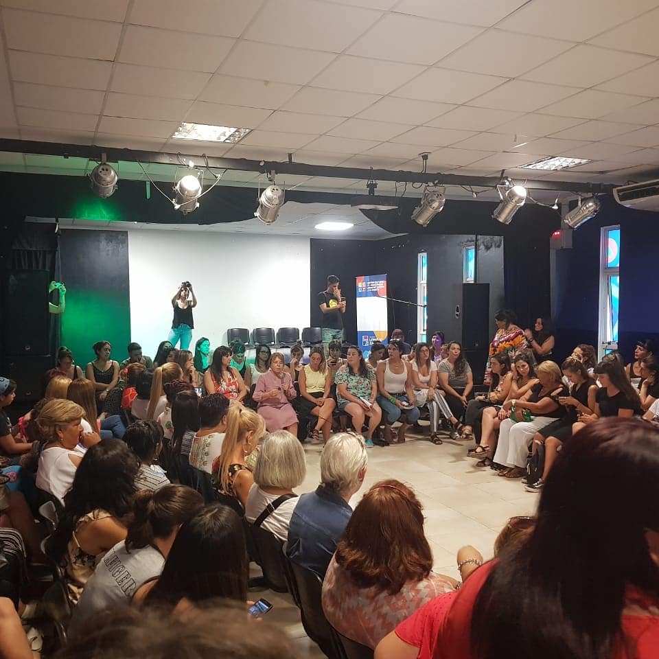 chicheduhalde's tweet photo. Estuve en el 2° encuentro de la Mesa de Mujeres Lomenses.
@MunicipioLdeZ https://t.co/fuFrizfXc5