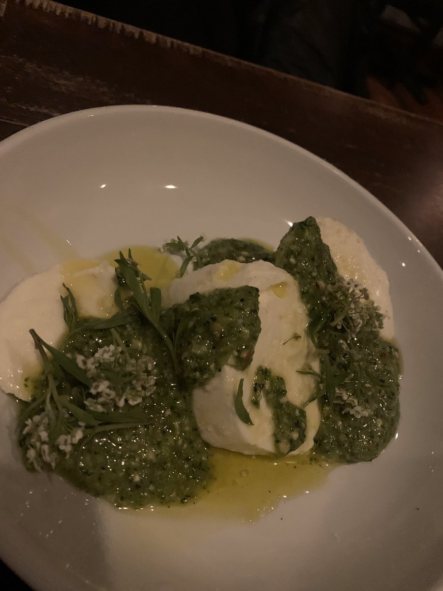 vanessabveille1's tweet photo. #ashville #cucina24 #foodie https://t.co/gj7U1SDge2