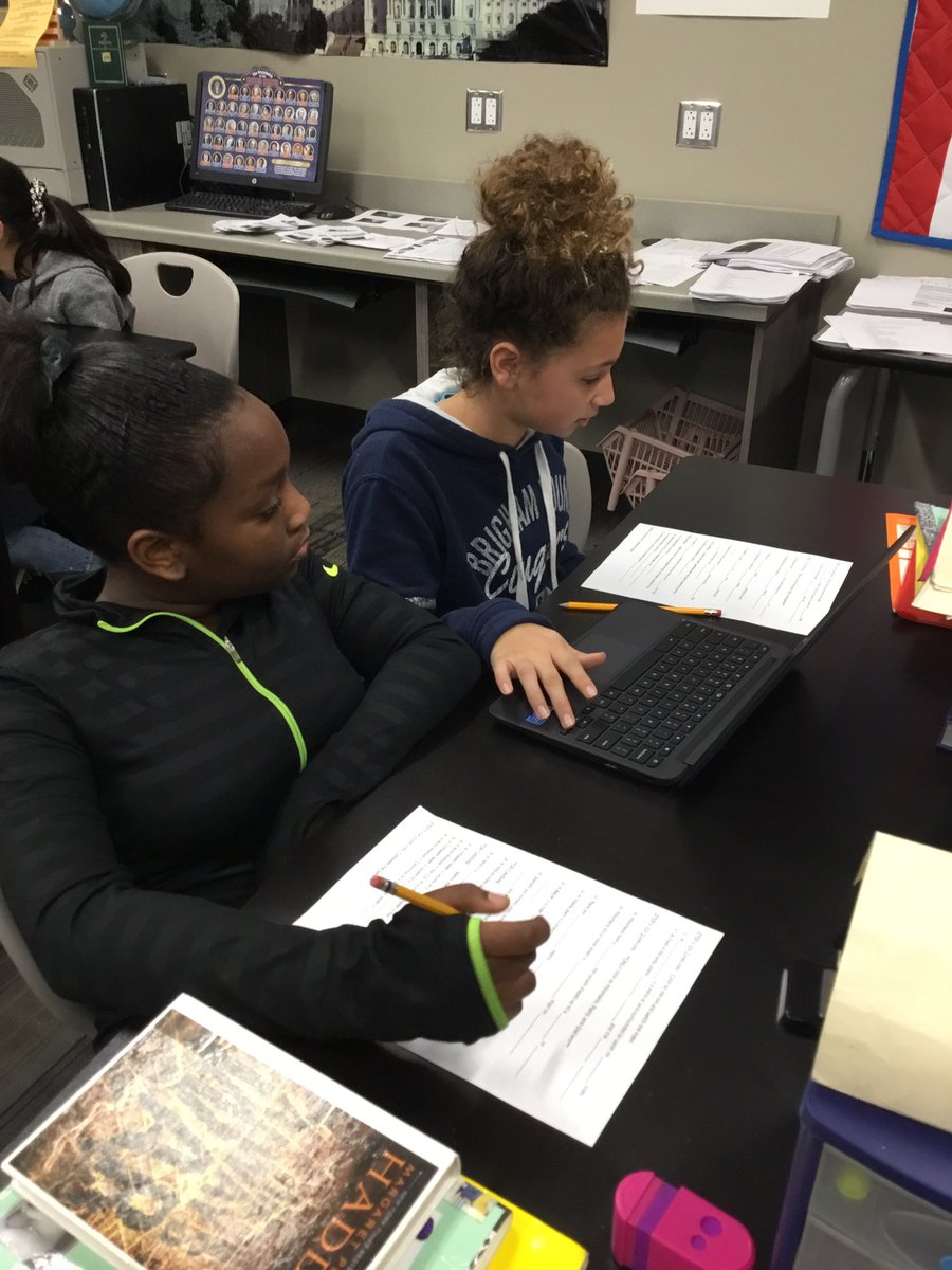 PAustinScience's tweet photo. Landforms webquest
#ClarkConnects https://t.co/JVEKwnTsLv
