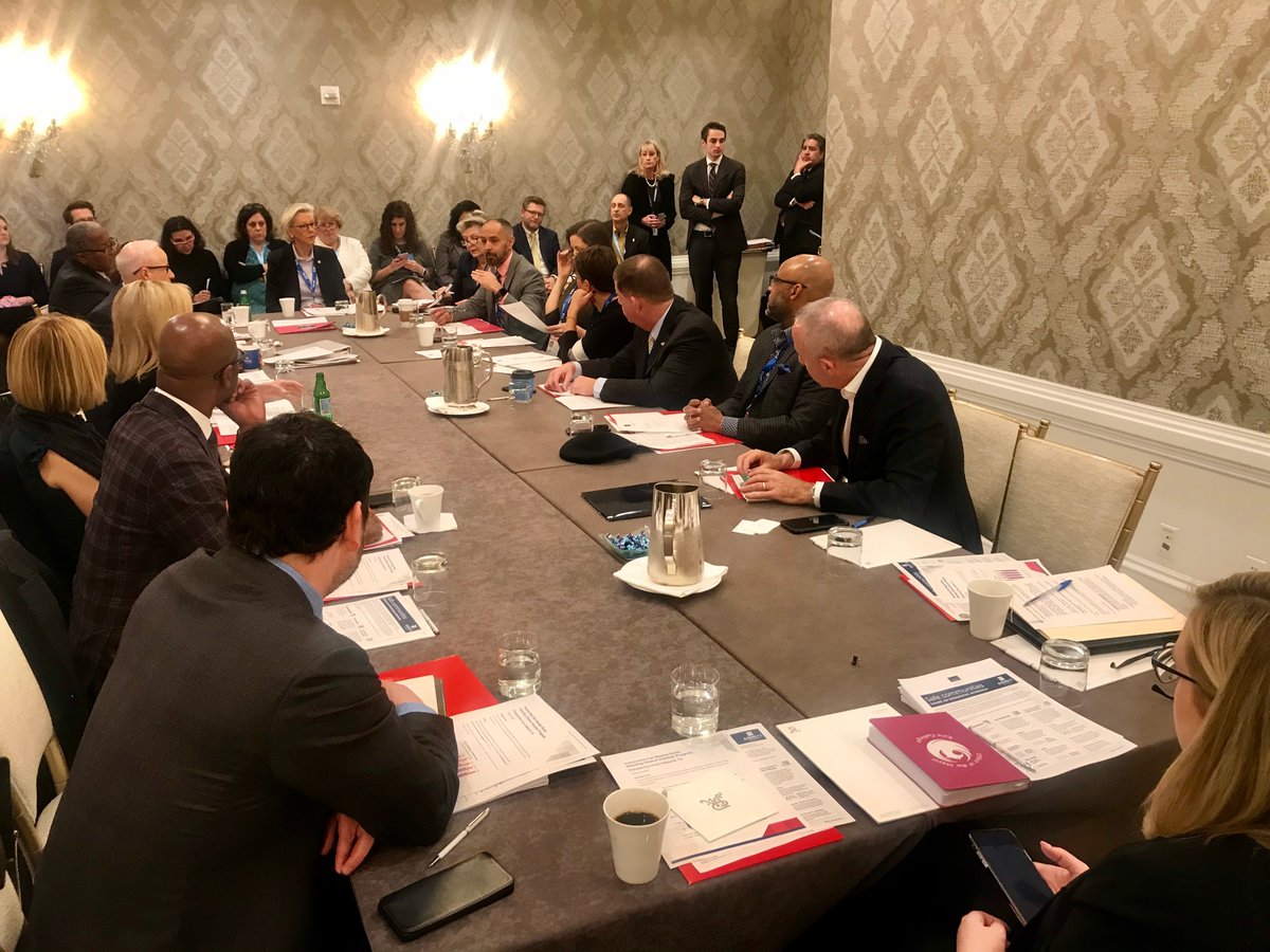 mayorsandceos's tweet photo. .@mayorcabaldon @MayorGallego @Mayor_Steinberg @MayorHancock @LilyMei4Fremont @JaneCastor @LibbySchaaf @LucyVinis @MayorCassie @auroramayormike @marty_walsh @leagueofcities  #KeithJames urge changes to @HUDgov FMR calculation, progress on raft of bipartisan #housing bills https://t.co/6NRIt2UTEq