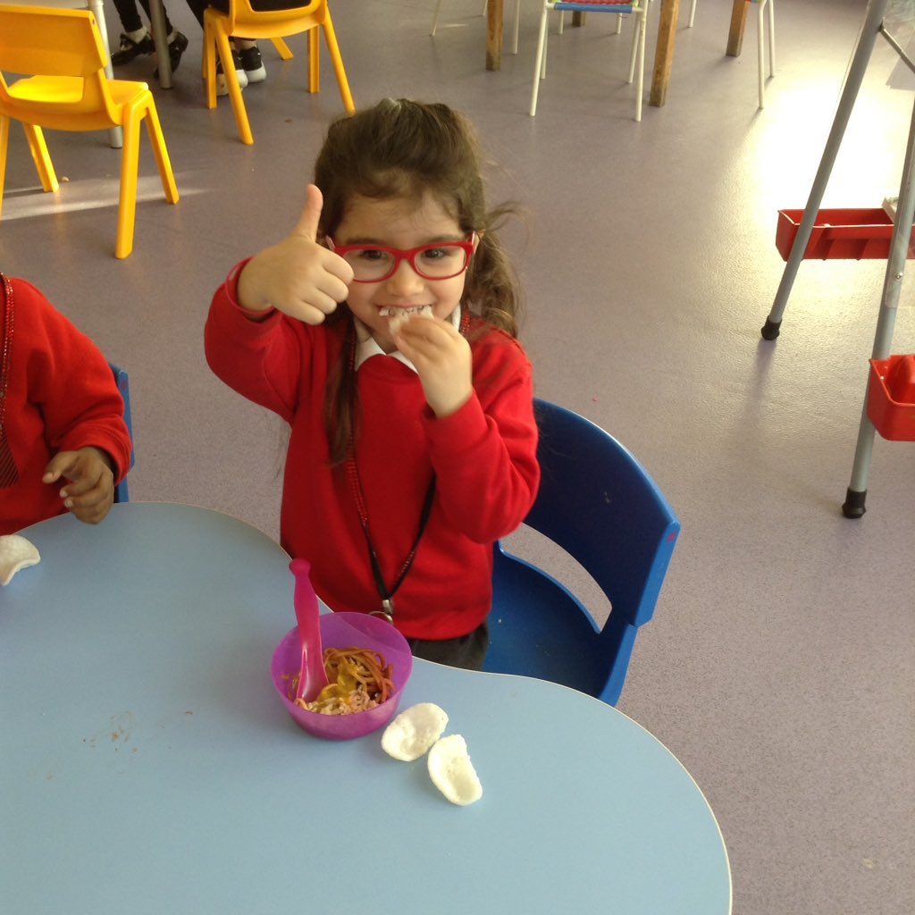 TerraceRoad's tweet photo. #trpturtles have had so much fun taking part in activities for Chinese New Year #trpkuw https://t.co/hqjnOTbELP