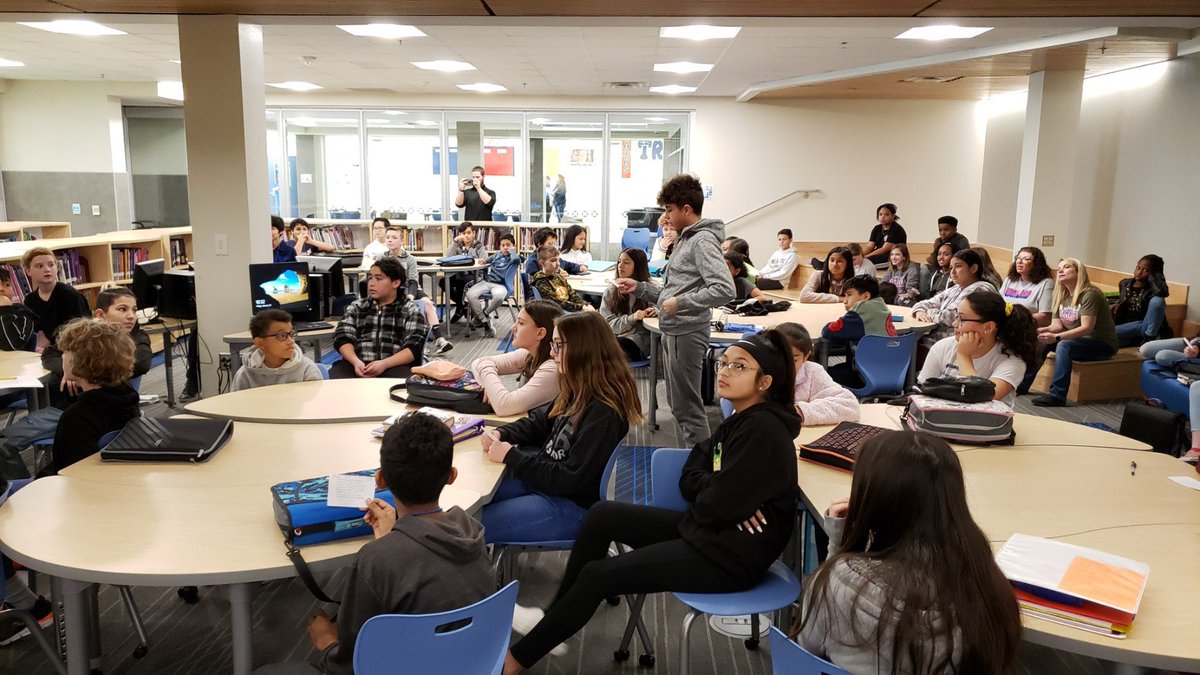 hms_hawks's tweet photo. Mayor Filippo and Chief Howell holding a Town Hall Meeting with our 6th grade SS students. #EMSproud #connectingtocommunity #BetterTogether https://t.co/cuhhqU7OZF