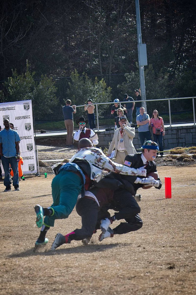 3PSF's tweet photo. TPSF XI is ONE WEEK AWAY!! 
Hard hits, stylish suits, live music, frisbee dogs, beer and Tito’s Vodka, food trucks...all along Atlanta’s BeltLine at the Fourth Ward Skatepark athletic field. All proceeds donated to Pets for Vets and Battlefields to Ballfields. Link in bio! https://t.co/zzts44sUTL