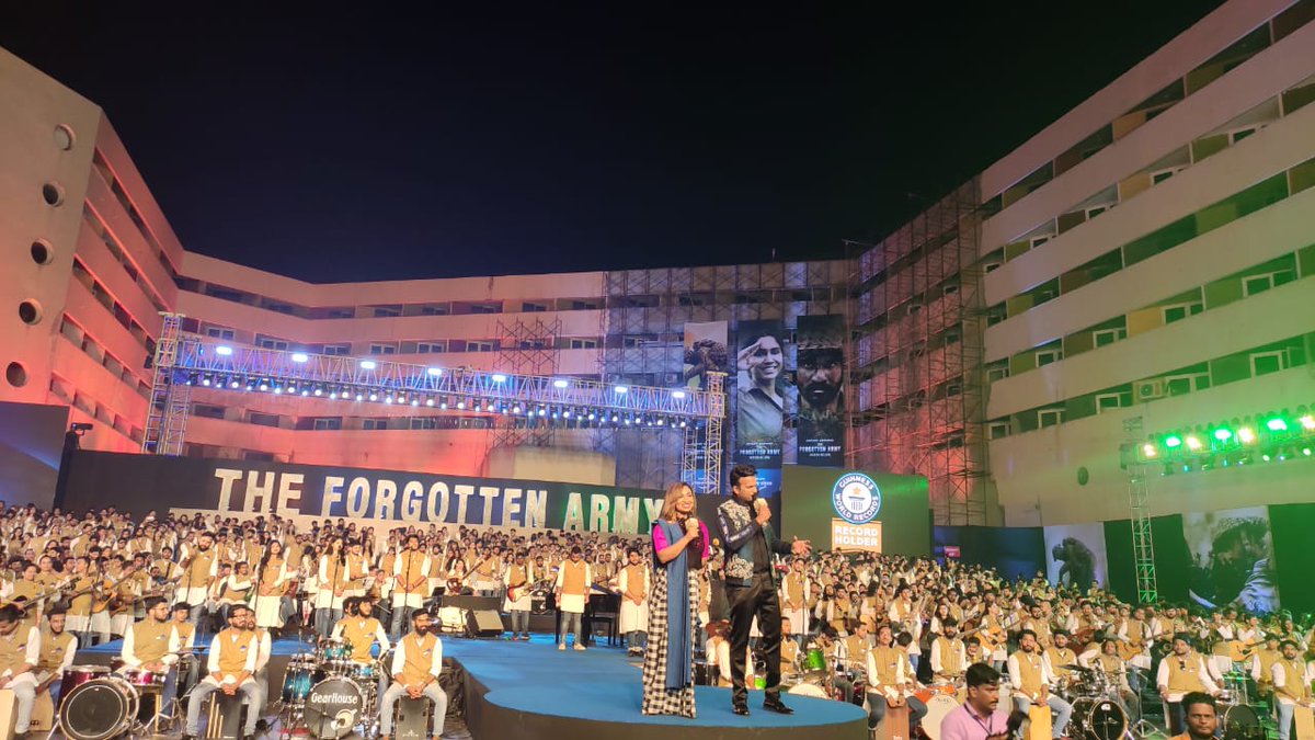 Rohini Ramnathan (@rotalks) on Twitter photo Oh nothing, just hosted the #GuinessBookOfWorldRecords from India for 1000 musicians live on stage with <a href="/PrimeVideoIN/">prime video IN</a> 's #TheForgottenArmy music launch today. With my dashing co host <a href="/sidkannan/">Siddharth R Kannan</a> 💯 Just look at the scale of that stage! Oh nothing, just hosted the #GuinessBookOfWorldRecords from India for 1000 musicians live on stage with <a href="/PrimeVideoIN/">prime video IN</a> 's #TheForgottenArmy music launch today. With my dashing co host <a href="/sidkannan/">Siddharth R Kannan</a> 💯 Just look at the scale of that stage!