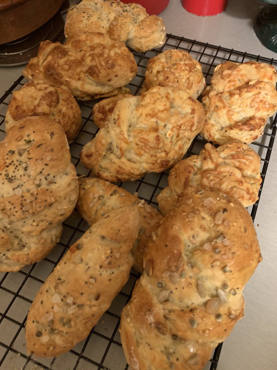 PETRINAJOHNSON's tweet photo. This week on our Friday afternoon baking spree, we are making granary seeded rolls and cheesy granary rolls! #baking #yummy #granaryrolls #homebaking #notjustasinger #funwithmyson #bakingbread #breadmaking https://t.co/USYvGsVxCC