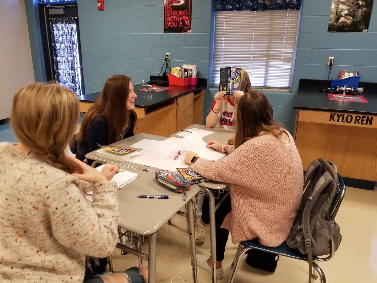 Sinorscience's tweet photo. Discussing Grorge's Secret Key to Universe.  #science book talk @Sinorscience @OMS_Chargers https://t.co/DO8Q3dnf3a