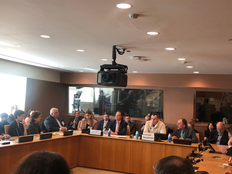 eleneagladze's tweet image. Thank you to @UKRinUN for meeting with Ukrainian Filmdirector &amp;amp; writer #OlegSentsov from occcupied #Crimea of Ukraine, who was held as political prisoner by Russia for 5 years. Georgia is with Ukraine in its fight for Justice against Russian occupation. 
#crimeaisukraine