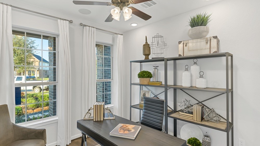 HoustonTM_Homes's tweet photo. Welcome to Morgan's Landing, a wonderful new #community located in #LaPorteTX, east of #Houston near the #ShipChannel. Explore these brand-new three to six-bedroom #homes at the link: https://t.co/azvZlIOKes #HoustonRealEstate #HoustonHomes #LaPorteTexas https://t.co/CatR7uhApL