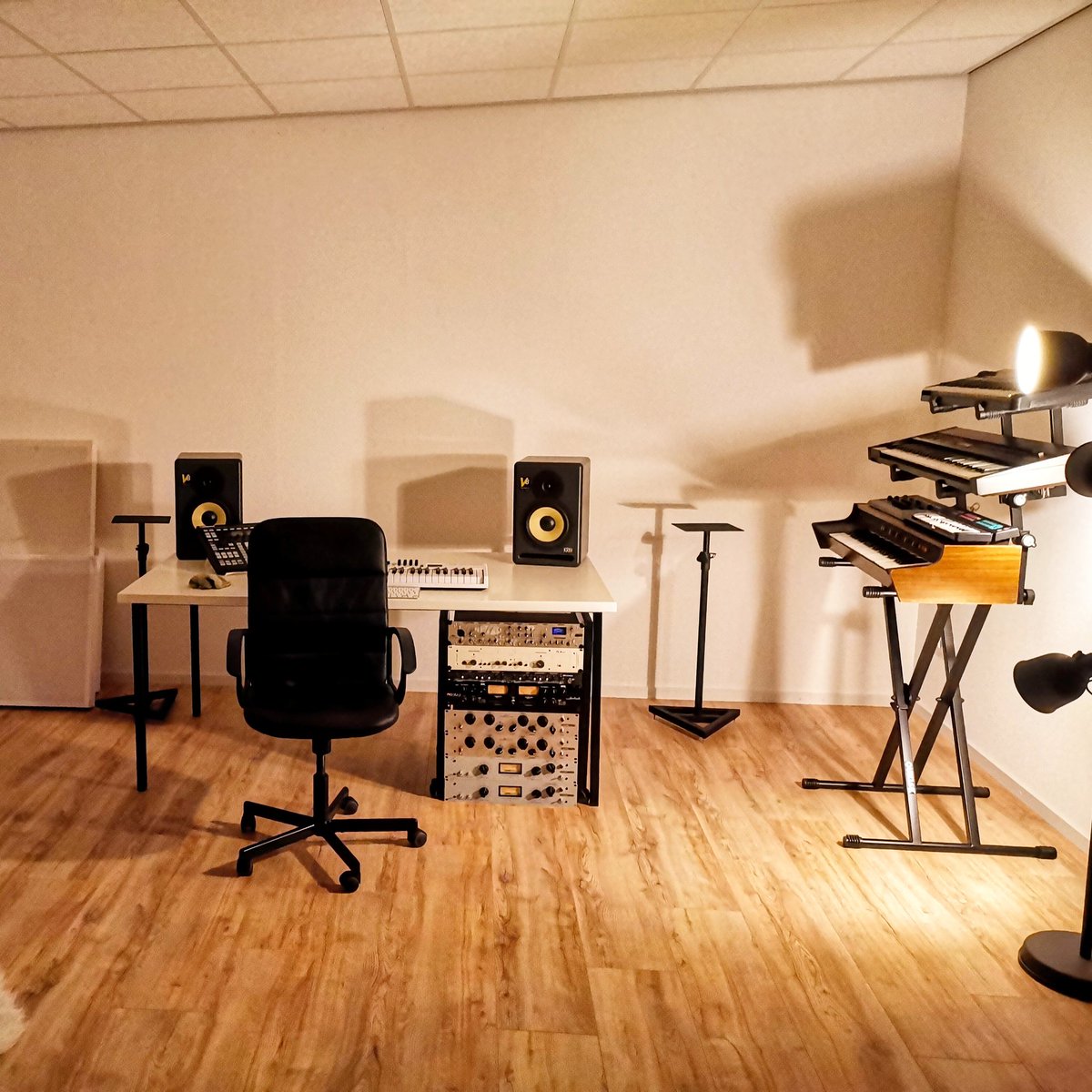 Nieuwe studio aan de hoofdstraat in #stadskanaal wordt al wat