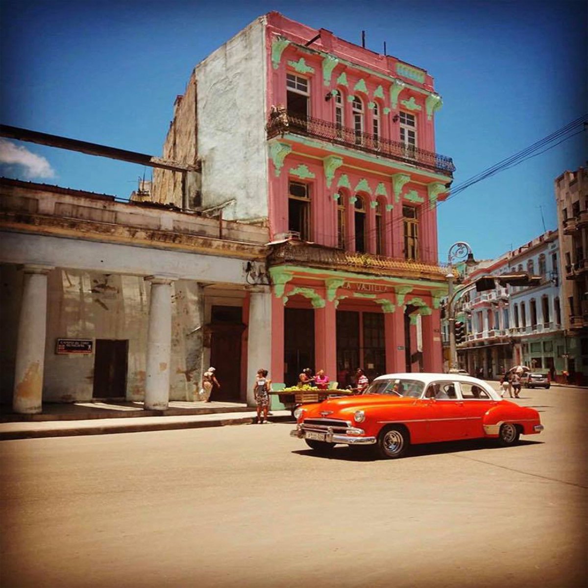 flight_after's tweet photo. ✈️🎁 TRAVEL WITH AFTER FLIGHT ✈️🎁

Épisode 17 🗺 : Direction Cuba 🇨🇺📍

Pour ce dix septième voyage 🧳, travel.broadens.your.mind nous emmène en Amérique du Nord 😍.

N’hésitez pas à liker 👍 si vous appréciez cette photo : https://t.co/2UyK5JPaOH https://t.co/rghKTHptdG
