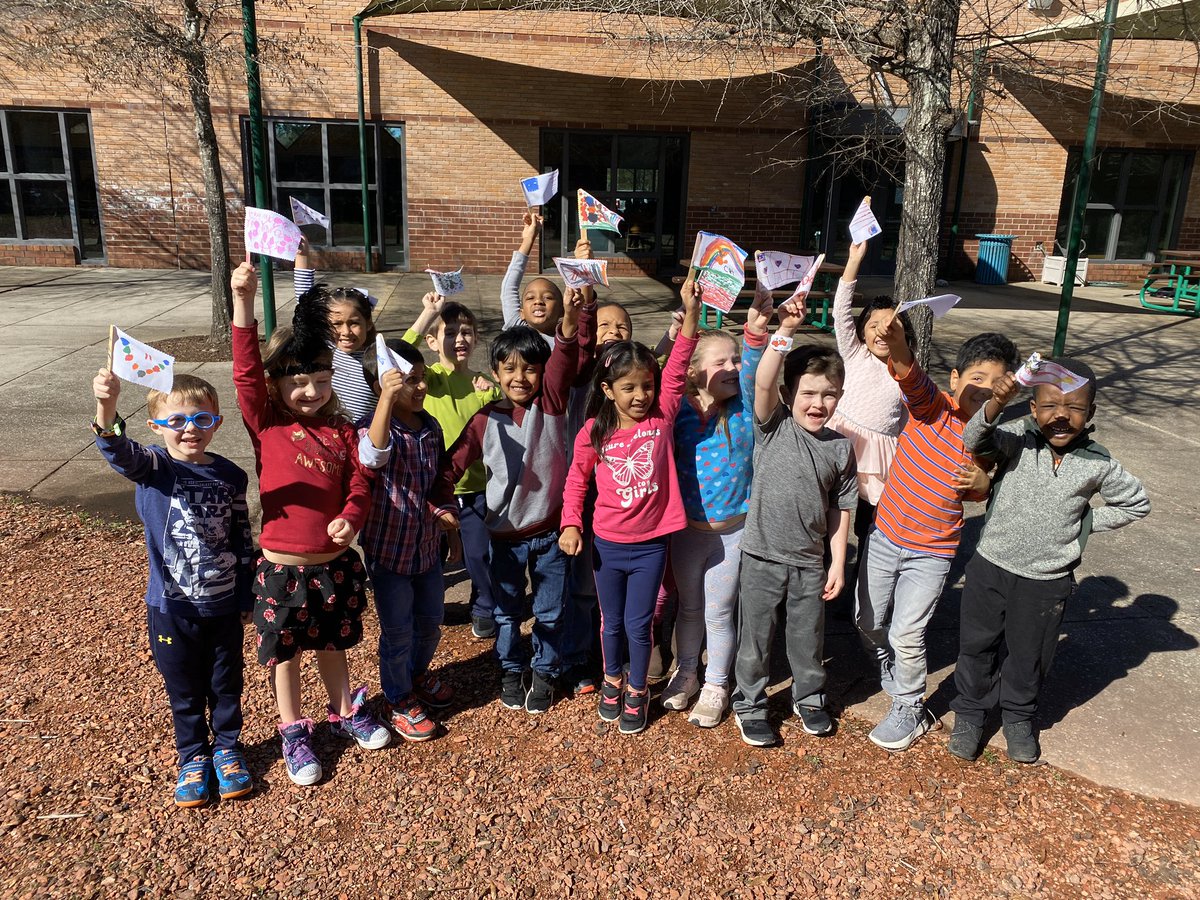 MissChristieKClass tweet media