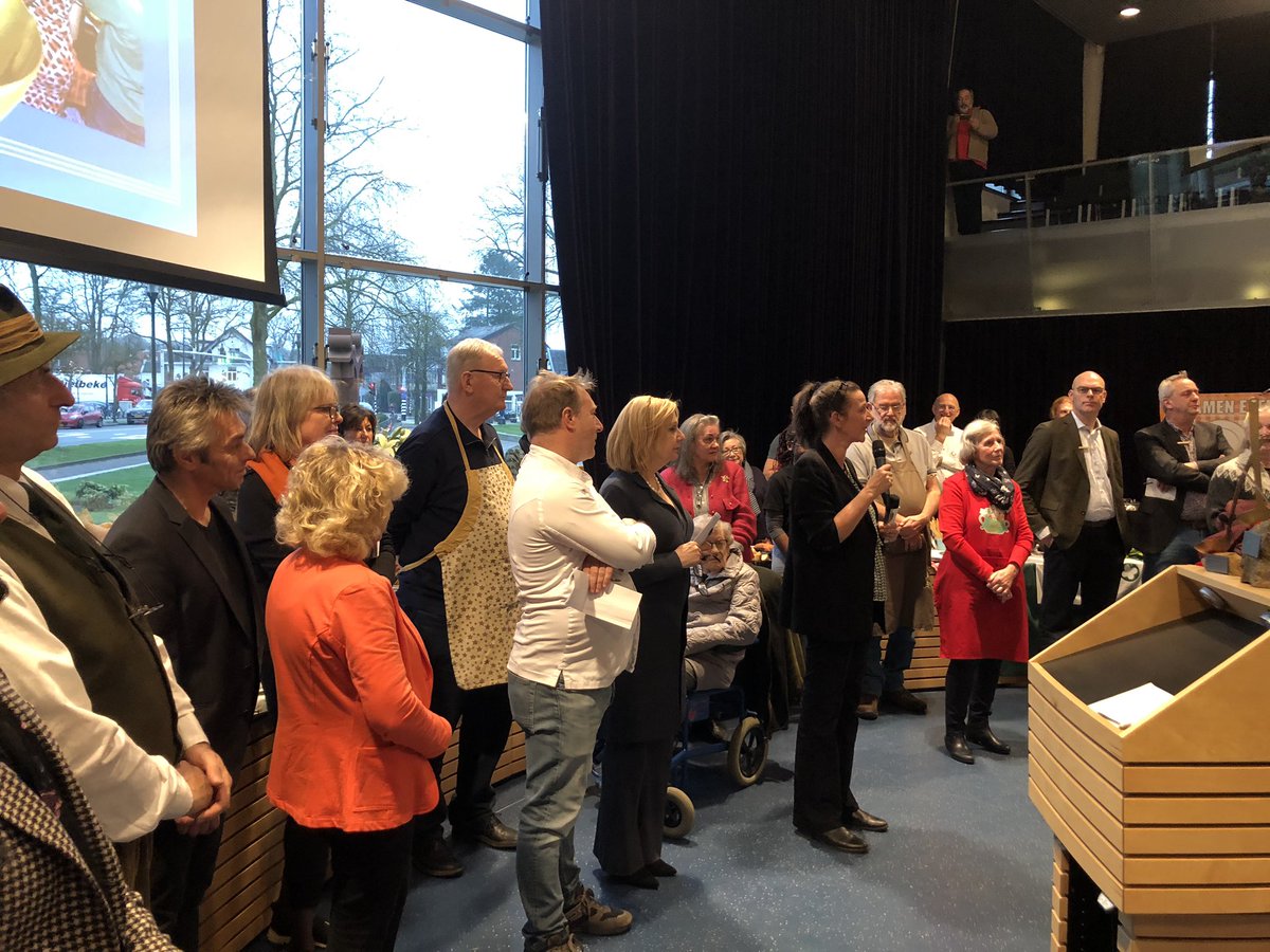 Prijzen Gouden Soeplepel 2020: 1: Shoja Hamidi vega pastinaak 2: Landgoed Zuylestein uien 3 Vakcollege Maarsbergen kreeft. Aanmoedigingsprijs en publieksprijs: Pieter &amp; Olivier 75 jaar vrijheid soep.