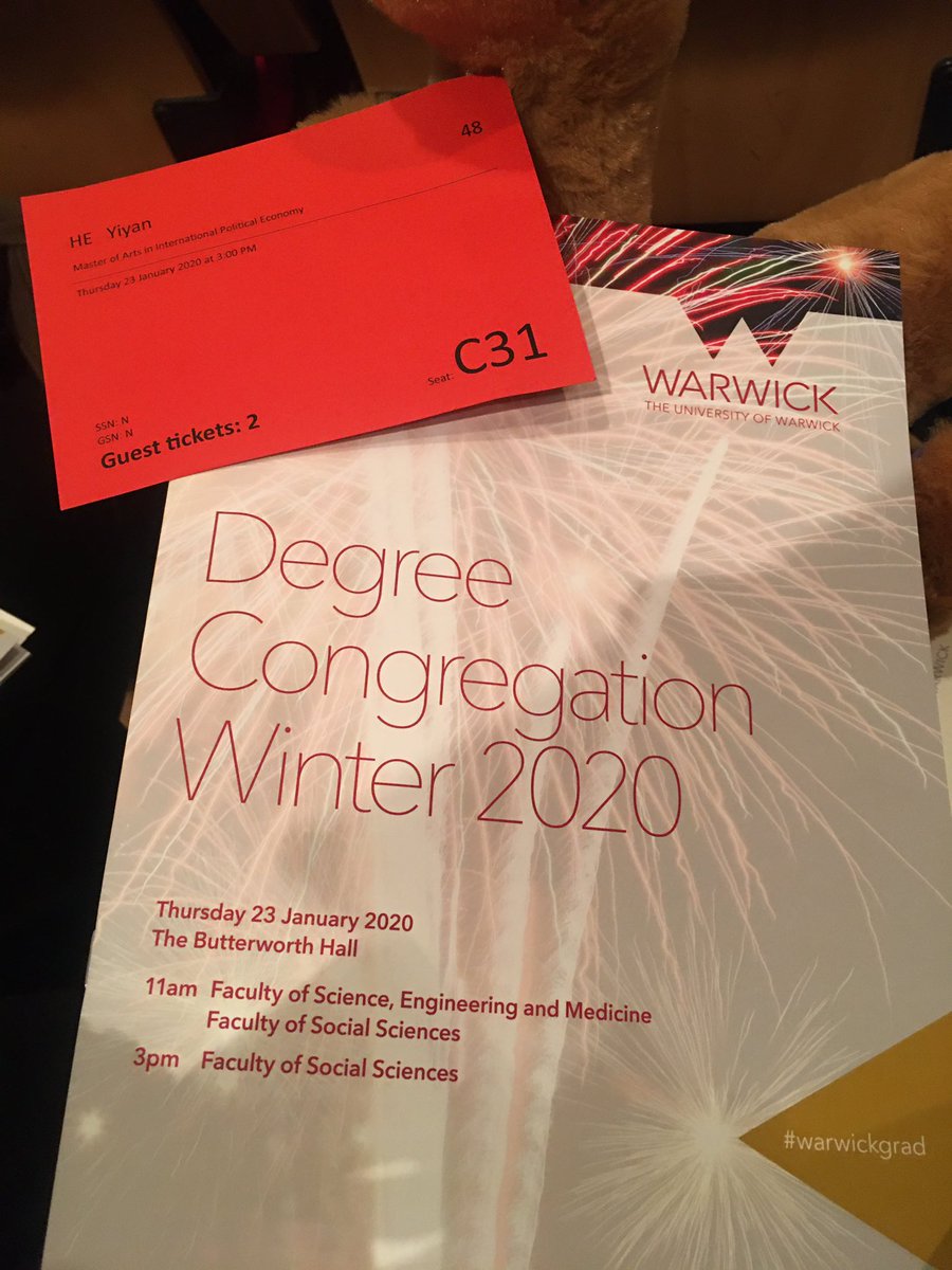 yiyan_he's tweet photo. 🎓 https://t.co/c03NfHFGre