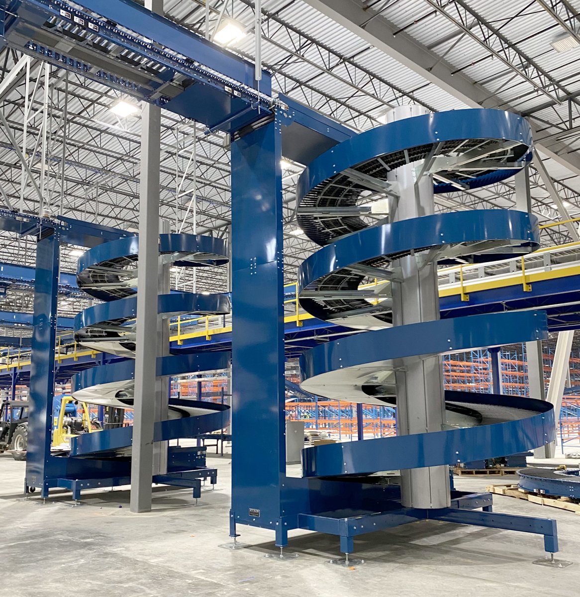 ryson_inc's tweet photo. The Ryson Wide Track Spiral Conveyors are the largest models we produce and are ideal in large multi level distribution operations.  #Ryson #WideTrak #DistributionCenter https://t.co/5uF2i2Okuo https://t.co/U5UZu1xrDi