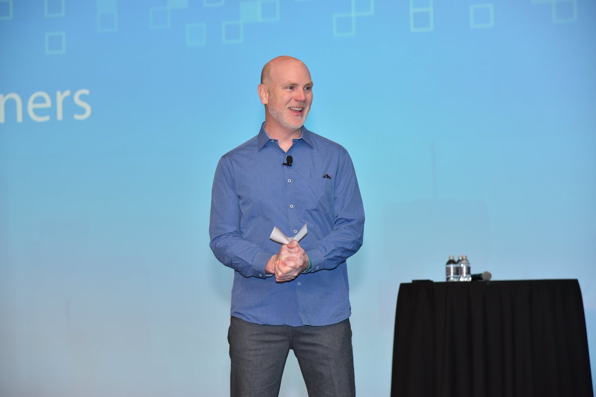 Rad_Partners's tweet photo. Our CEO @RichWhitneyRP opening day two of #RPPLS by reinforcing why we're here and what we're all about. 
#TransformingRadiology 
#MissionDrivenCulture
 #PracticeNotCompany https://t.co/jdwJt5MPOH