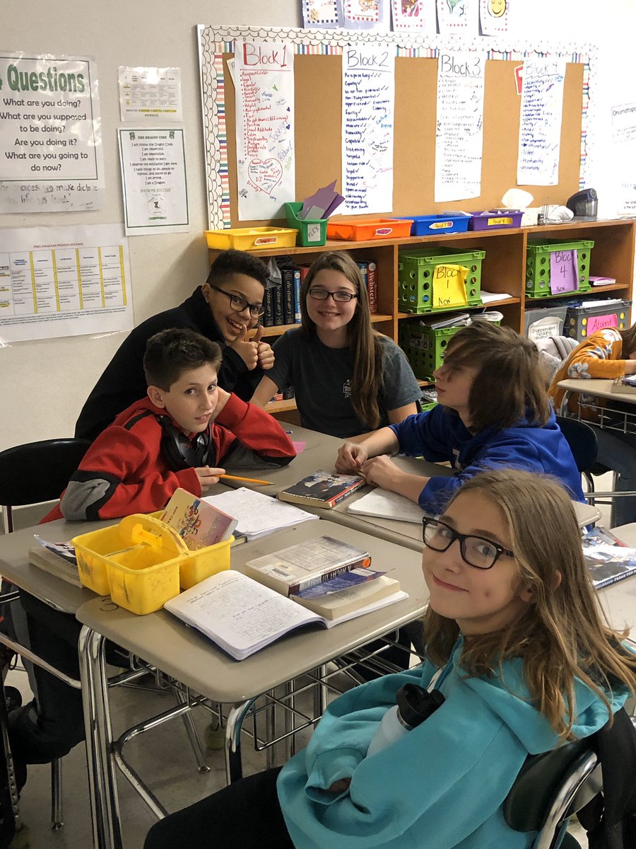 Mrs6Pierce's tweet photo. Collective efforts to determine how text dependent questions relate or connect to our standards....#idratherbeadragon #purposeforlearning @SMS_dragons https://t.co/wmWKxrPhaq