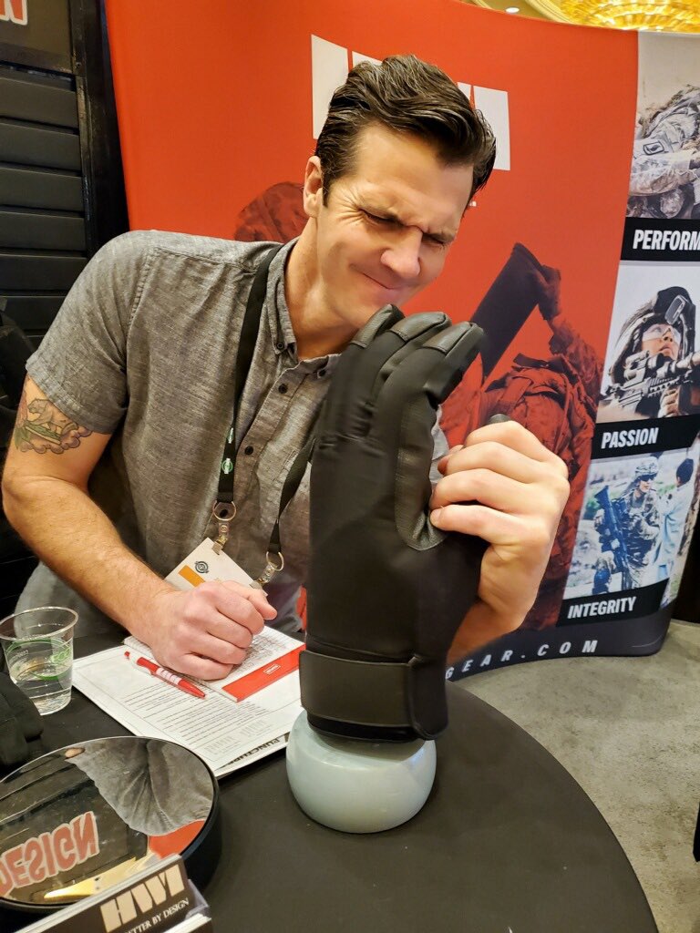 HWIGear's tweet photo. We are hoping this glove will fit in our new pack.
Last day of the show — Booth #31111 
@nssfshotshow https://t.co/b080siRX6N