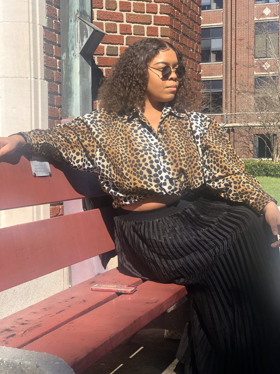 LoynoSCD's tweet photo. It’s #FlyFitFriday ya’ll. We got your ‘fits. Now it’s your turn to vote on the best one! @khaylagaston @erinrhaynes @Henry_Bean_ @lily__donegan https://t.co/03nXe0bFoD